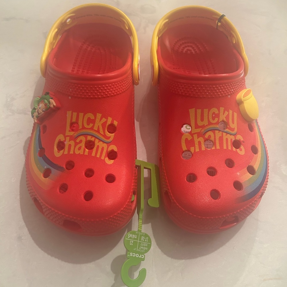 Lucky Charm Crocs. 7 in women's 5 in men's